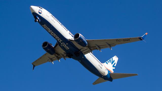 TC-SNR:Boeing 737-800:SunExpress